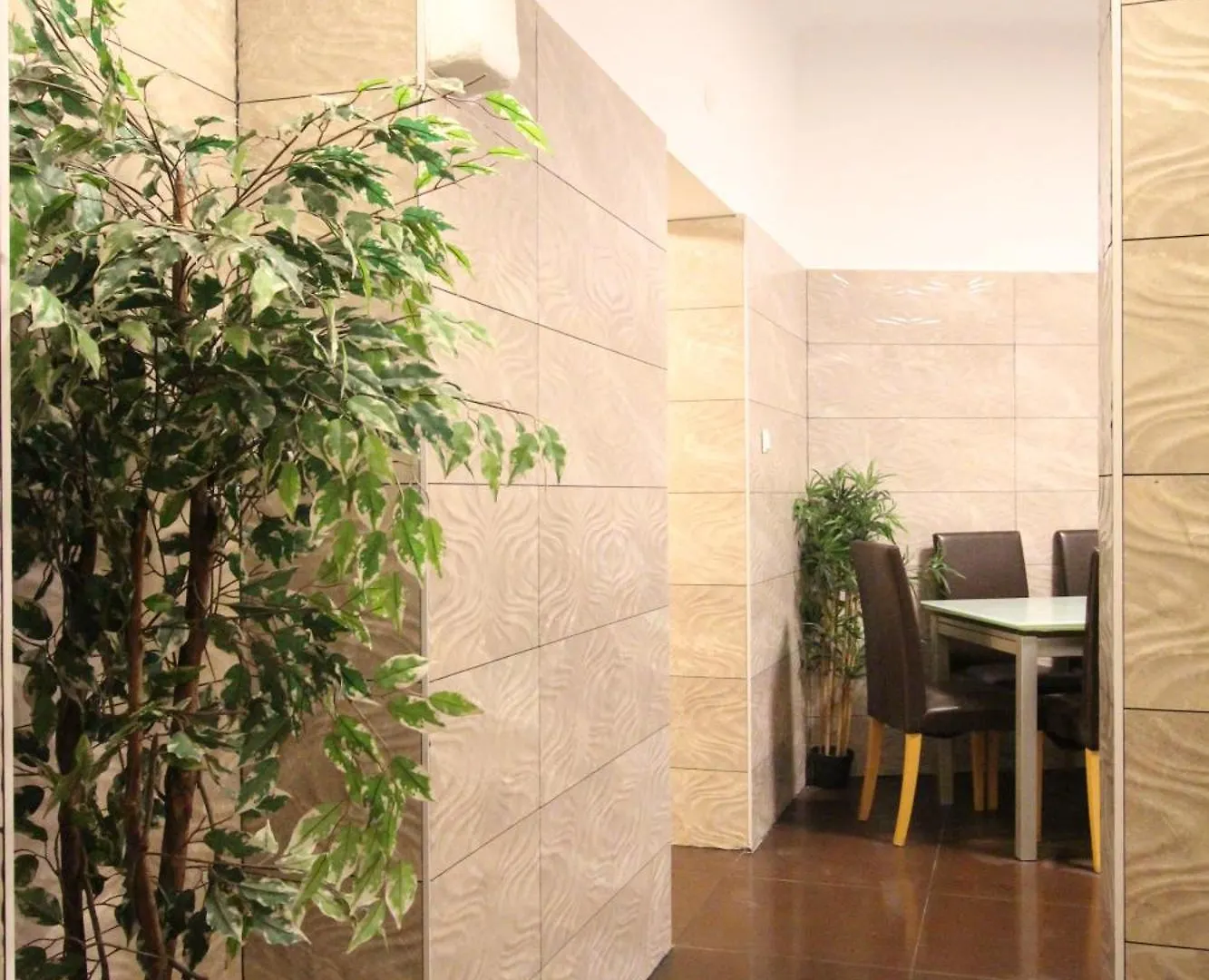 Spacious Apartment In Liesing Area Lv6 Vienna 0*,  Austria